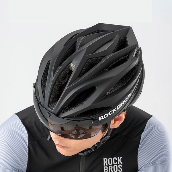 Вело шолом з магнітним візором ROCKBROS WT5862 (58-62 см) In-Mold Чорний RB-WT5862-5226 фото